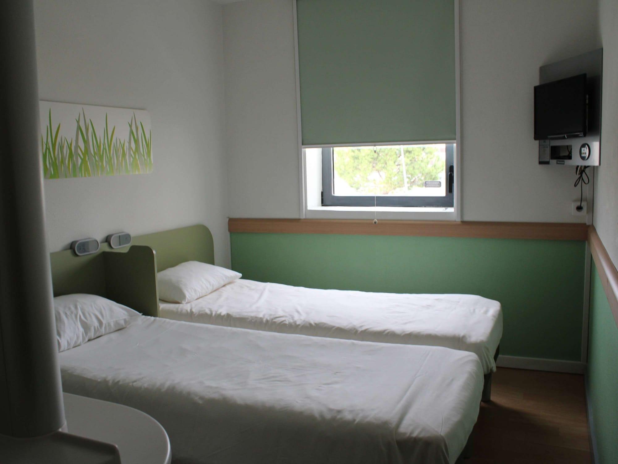 Ibis Budget Toulouse Aeroport Бланьяк Экстерьер фото