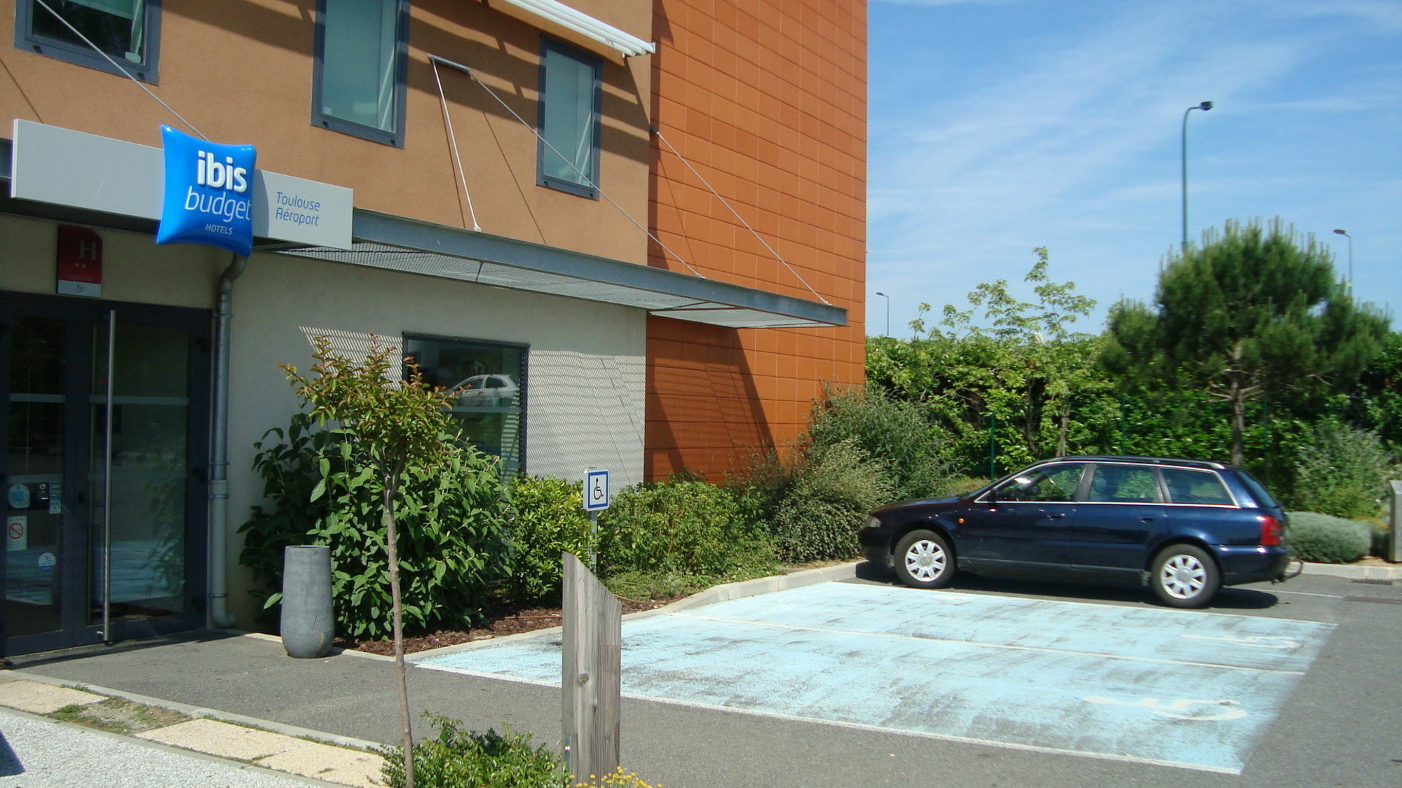 Ibis Budget Toulouse Aeroport Бланьяк Экстерьер фото